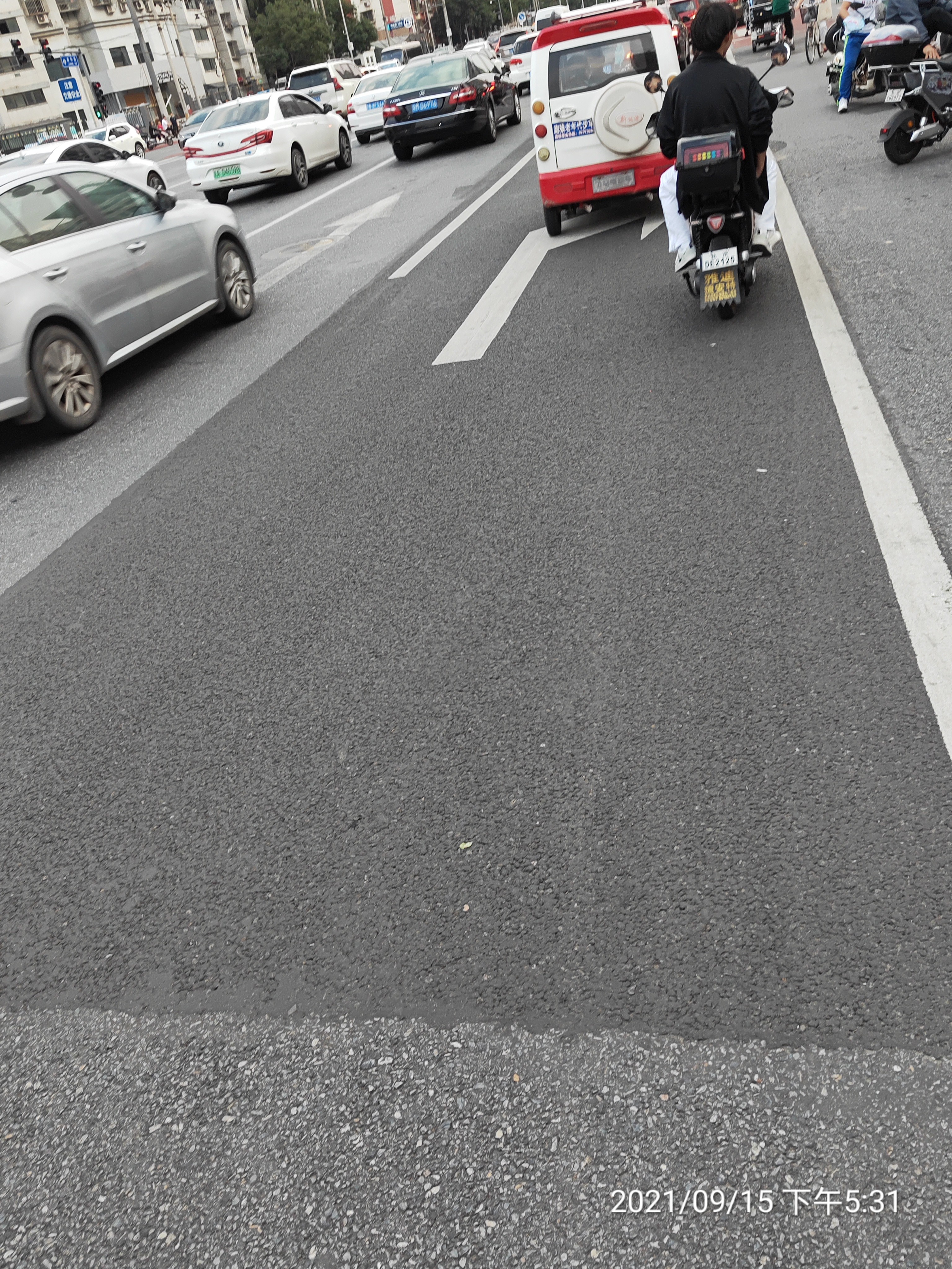 道路層間裂縫需及時處治！快使用嘉格抗裂貼